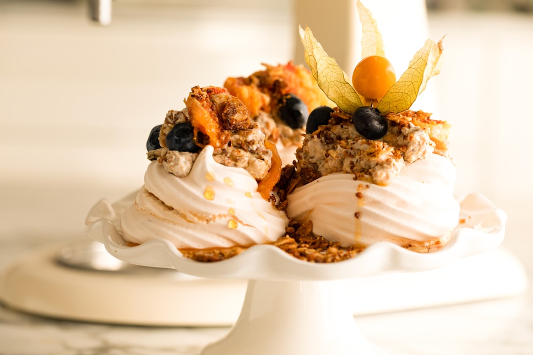 Pavlova by Karolin Baitinger, Bakd&Raw